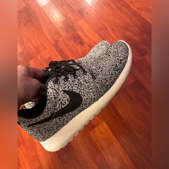 Speckled Nike Roshe Run, Black, White, Nike, Roshe Running shoes - Picture 4 of 9